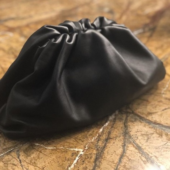 Rose & Grace Handbags - The Pouch Clutch - Black